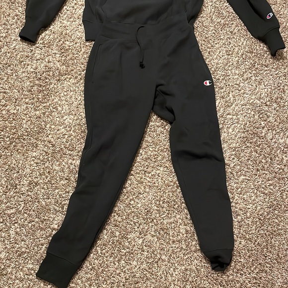 Champion Black Sweatsuit (S/S) - Picture 3 of 3